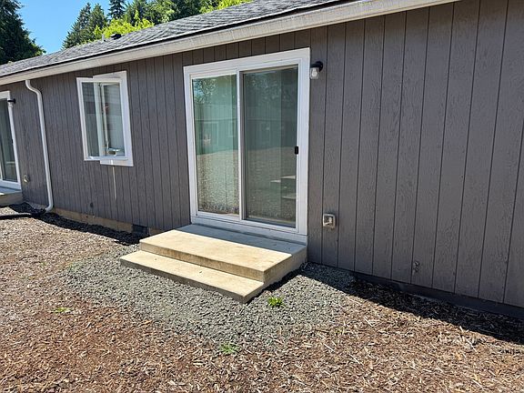 4th image of 555 N River Rd #8