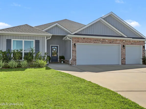7000 Crawford Dr, Long Beach, MS 39560