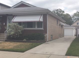 10425 S Saint Louis Ave, Chicago, IL 60655