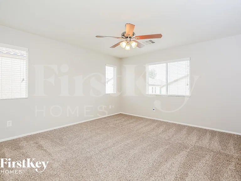 6478 Fulton Meadows Ave — Photo 10