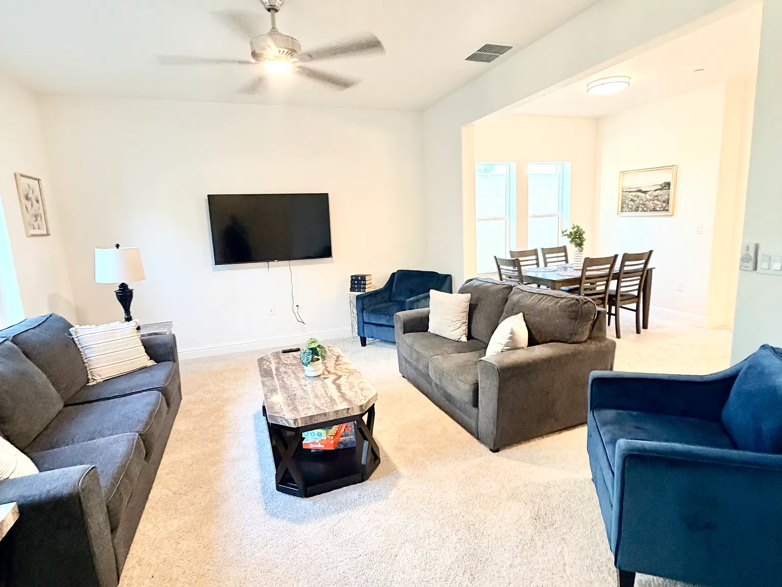 4 bed, 2.5 bath, 1824 sqft, $6,000 — Photo 2