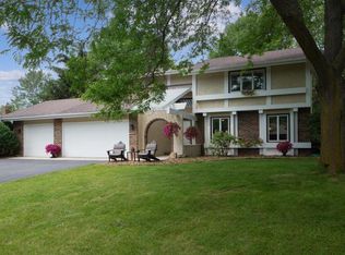 17020 Creek Ridge Trl, Minnetonka, MN 55345