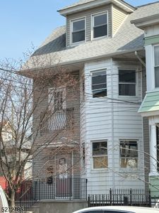 890 S 14Th St, Newark, NJ, 07108