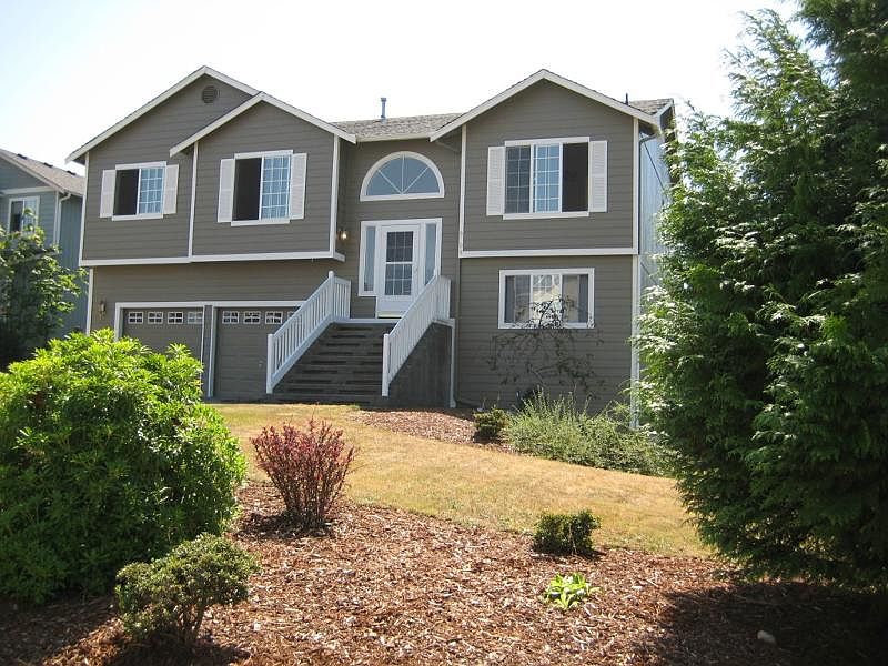 1st image of 6704 134th St E
