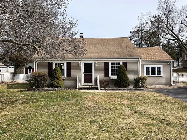 155 Old Norwich Rd, Waterford, CT 06375