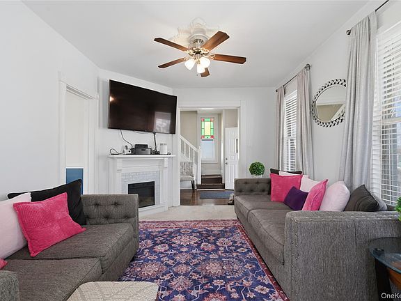 5th image of 176 Depew Street