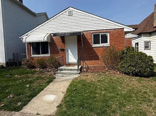 1305 Creighton Ave, Dayton, OH 45420