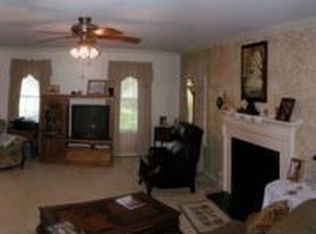 300 N Winthrop Rd, Muncie, IN 47304