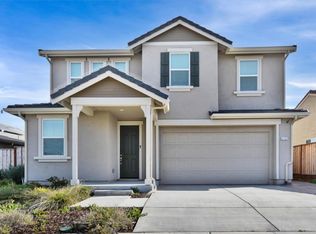 2160 Fuchsia Dr, Hollister, CA 95023