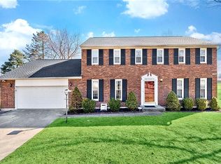 8229 Picadilly Ln, Indianapolis, IN