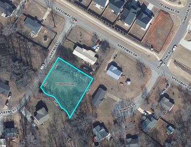 26 Queens St, Fountain Inn, SC, 29644
