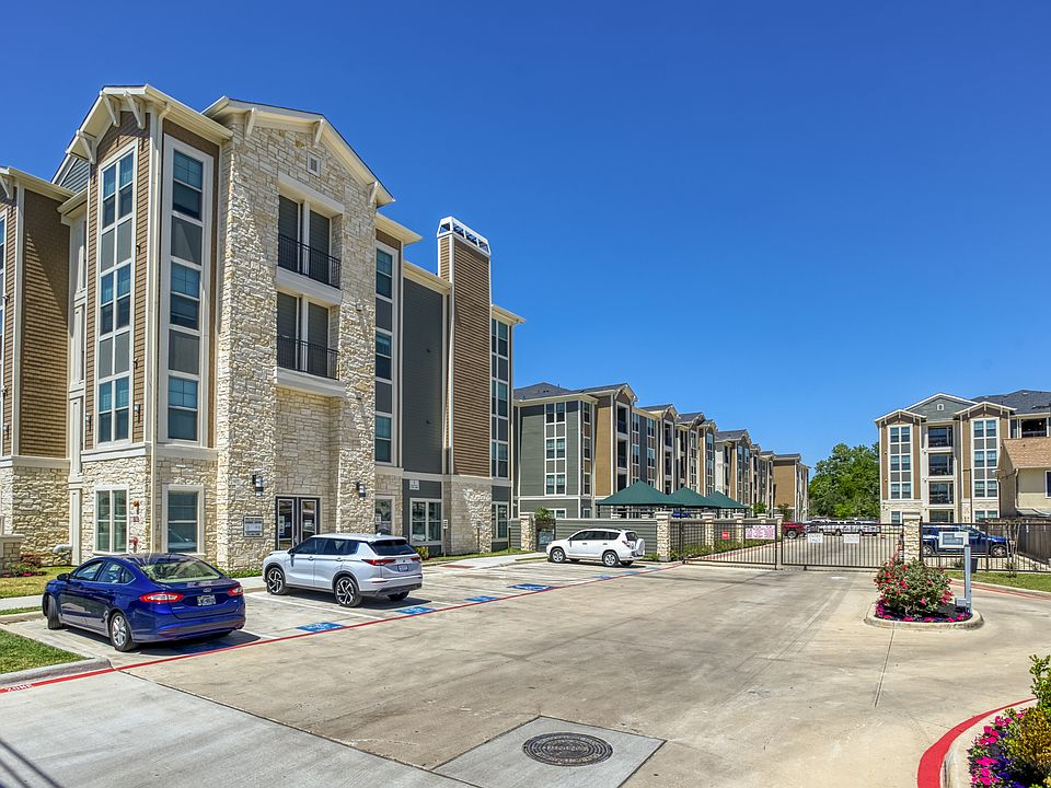 Milwee Street Apartments Leasing Center