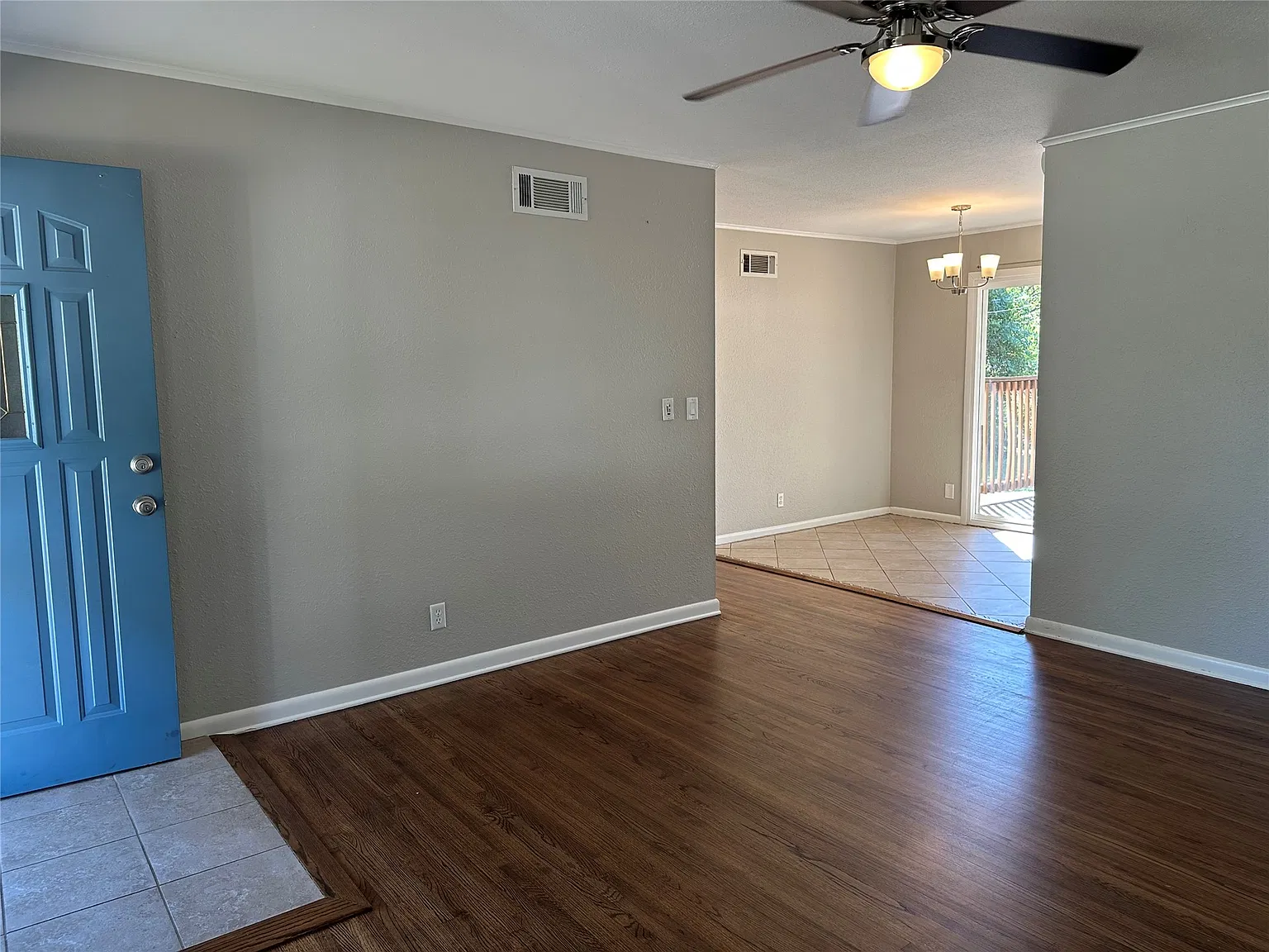 4 bed, 1.0 bath, 1152 sqft, $1,350 — Photo 3