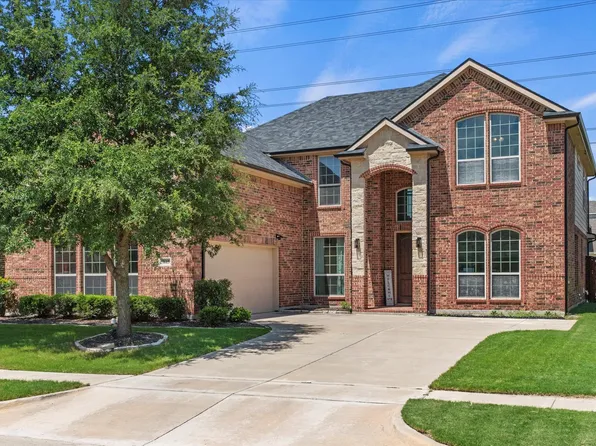 7615 Watercrest Ln, Grand Prairie, TX 75054