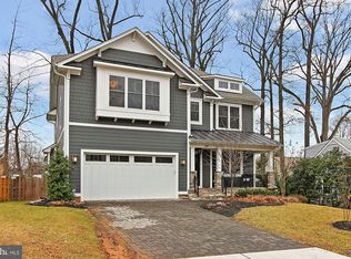 319 Riley St, Falls Church, VA 22046