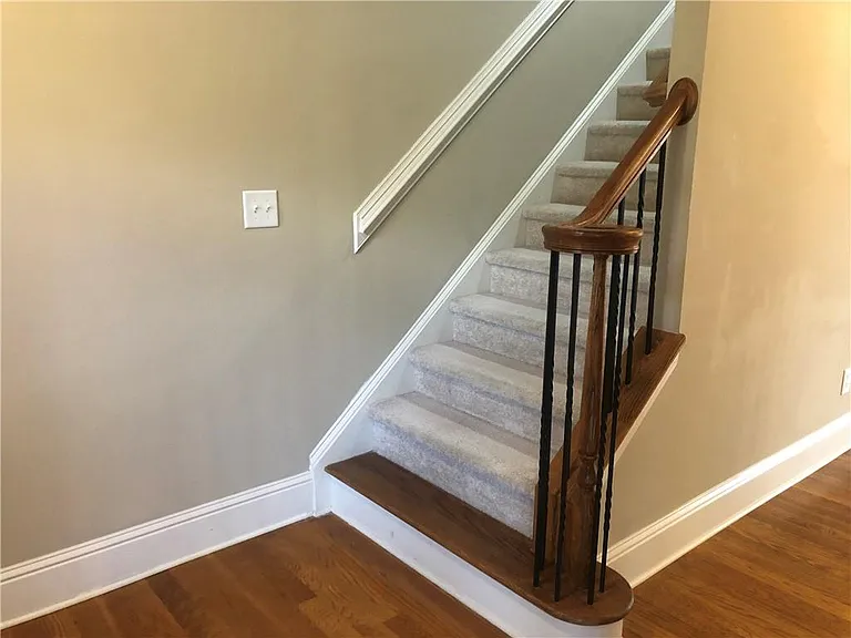 10240 Billings Pointe — Photo 46