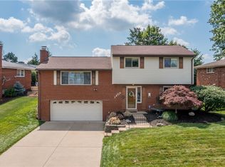 1409 Raven Dr, Pittsburgh, PA