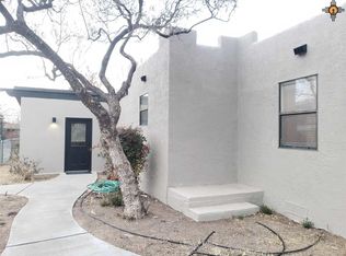 217 N 4th St, Carlsbad, NM 88220