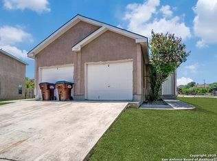 5827 Golf Bnd, San Antonio, TX 78244
