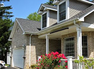 345 N Plum Grove Rd, Palatine, IL 60067