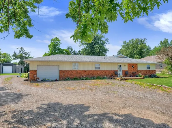 5468 Queens Line, Chatham Kent, ON N0P 2L0