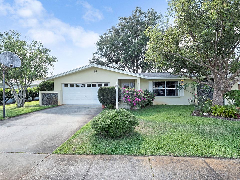 1st image of 2590 Hutchison Pl