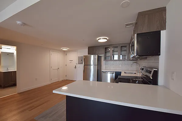 Rented by Pi Capital Partners | media 17