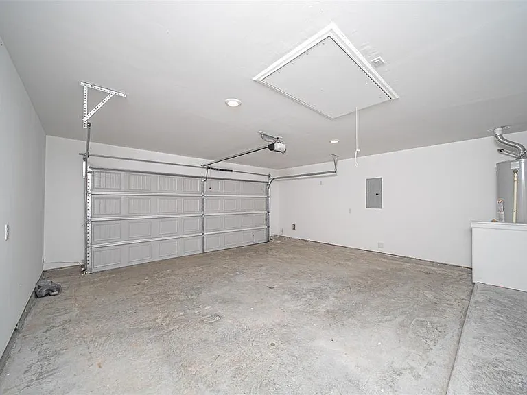 3820 Moss Hill Rd — Photo 24