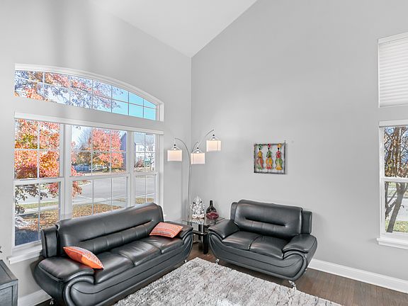 5th image of 1757 Pinnacle Dr