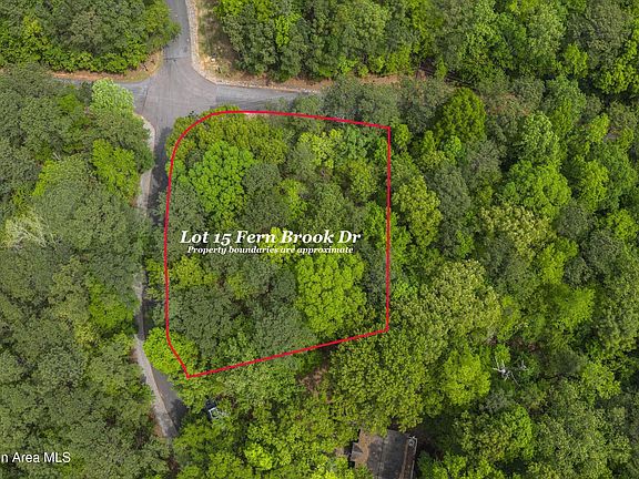 4th image of 15 Fern Brook Ct