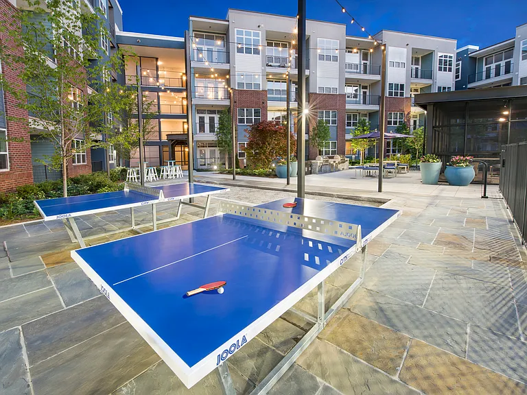 AMLI Decatur — Photo 8