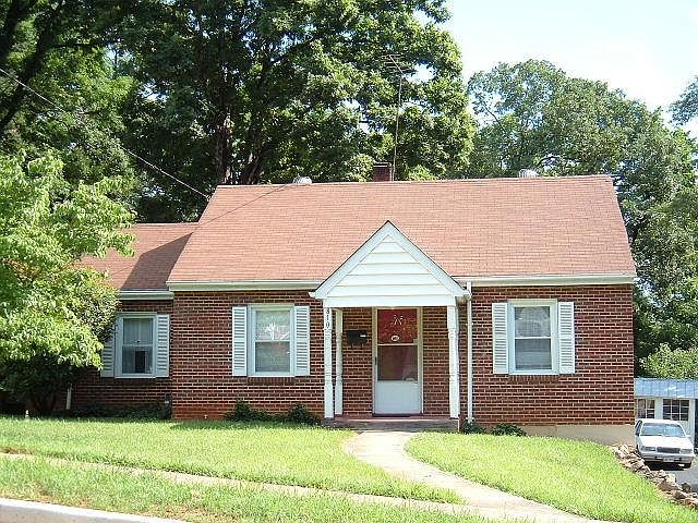 1st image of 810 Perrymont Ave
