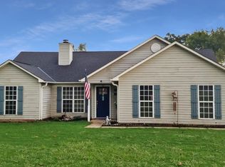 25 Wheatfield Dr, Fort Mitchell, AL 36856
