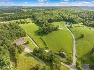 4 County Road 316 Rd, Niota, TN 37826