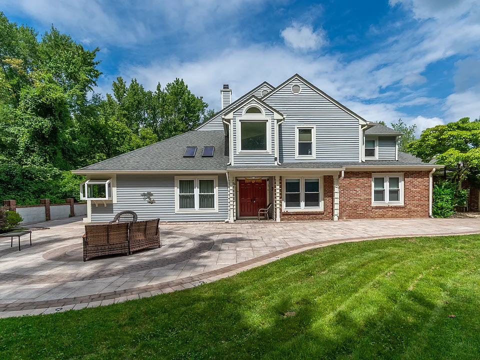 5 Nottingham Cir