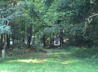 N3772 Twin Ln, Redgranite, WI 54970