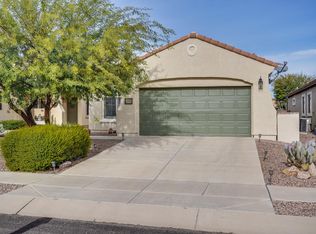 182 W Calle Del Estribo, Sahuarita, AZ 85629