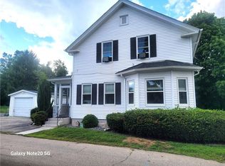 18 Taft St, Coventry, RI 02816