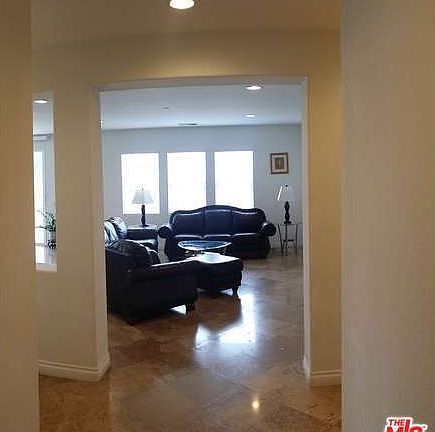 4th image of 41096 Maiden Ct