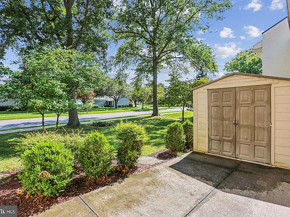 4th image of 3411 S Leisure World Blvd E #90