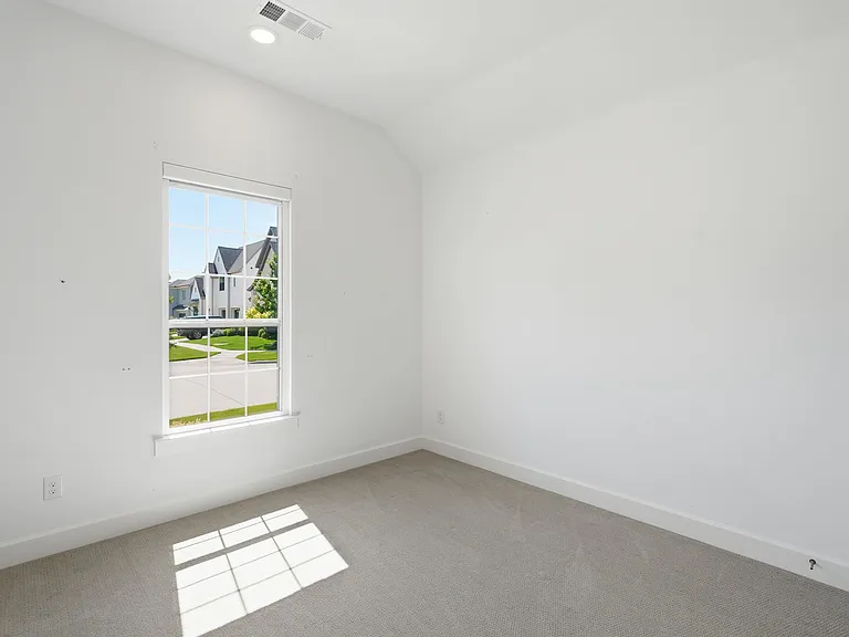 7849 Piedmont Ave — Photo 7
