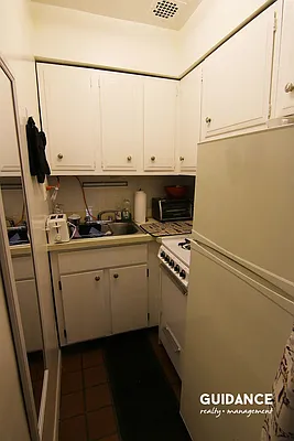 Rented by Guidance Realty Corp. | media 15