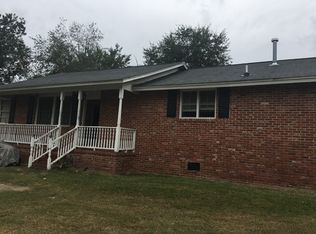 2075 Lakeview Dr, MC CORMICK, SC 29835