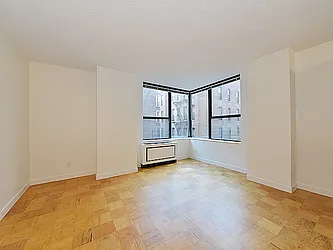 Rented by Cooper & Cooper Real Estate