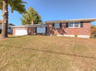 5743 Steutermann Rd, Washington, MO 63090