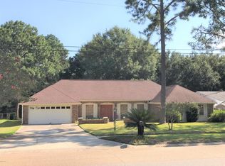 946 Huntingdon Rd, Panama City, FL 32405