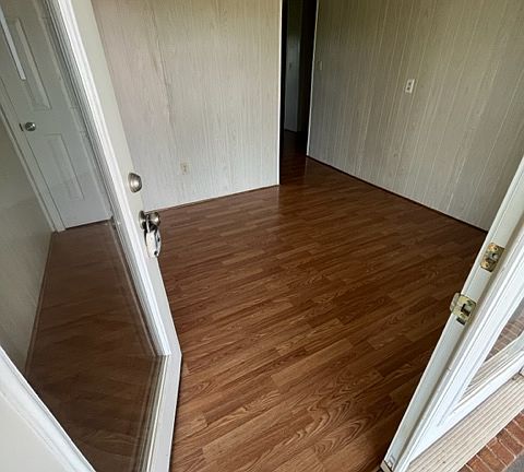 5th image of 420 Community Rd