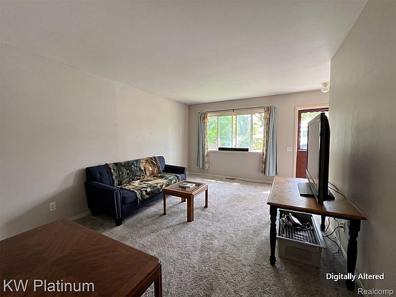 2nd image of 13310 Saint Andrews Ave