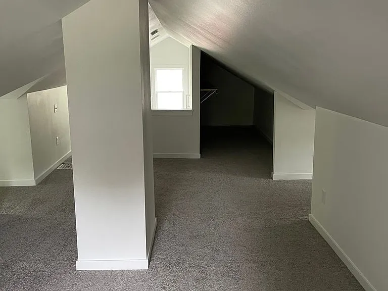 1728 Northwest Dr — Photo 8