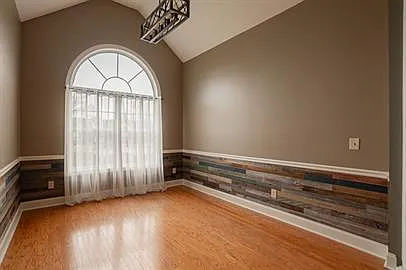 105 Elkhorn Trl — Photo 43